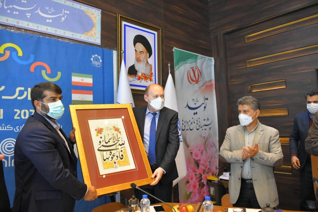 دیدار رئیس موسسه فرهنگی اکو با شهردار و شورای شهر ساری