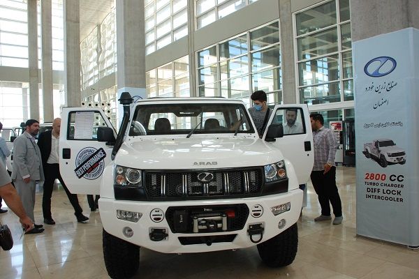 حضور پررنگ تولیدات چین در نمایشگاه خودرو +عکس