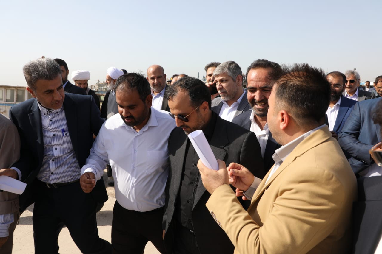 وعده خوش وزیر اقتصاد به لنج داران ۳ استان کشور
