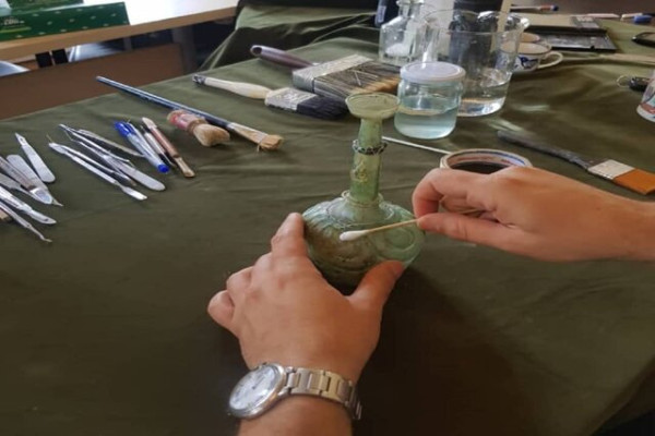 نجاتبخشی آثار موزه آبگینه و سفالینه ایران