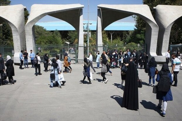 هیچ اصراری برای بازگشایی دانشگاهها وجود ندارد
