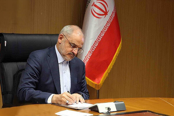 هیچ دانشآموزی نباید از آموختن محروم شود