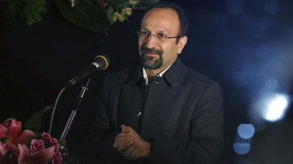 فرهادی ریسک سرقت فیلم در اکران آنلاین را میپذیرد؟