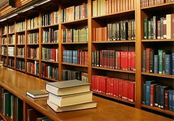 تجربه چندین زندگی در کتابخانه نیمهشب