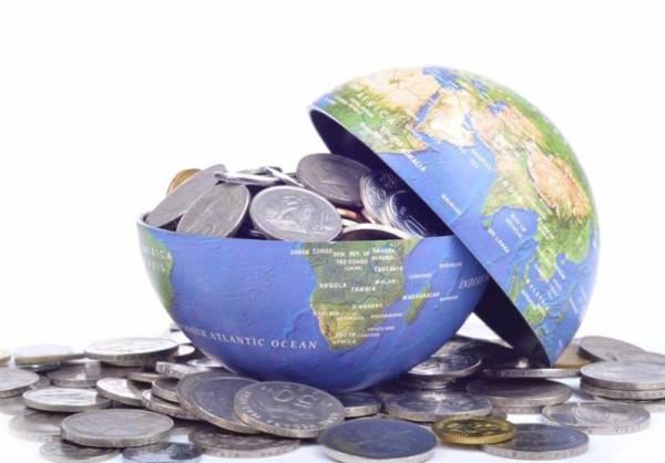 بدهی جهانی به سرعت به رکورد 300 تریلیون دلار نزدیک میشود