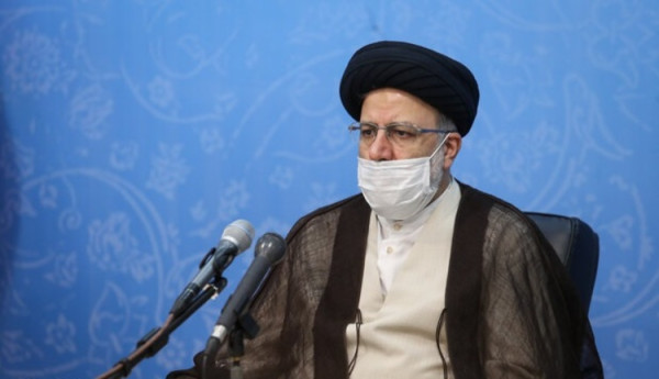 اعضای شوراها دژ محکمی در برابر فساد بسازند