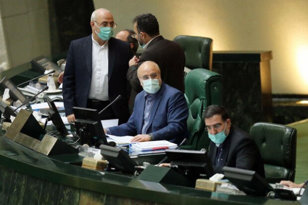 بررسی سوال از «رزمحسینی» در دستور کار مجلس