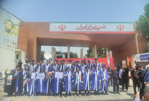 مراسم پرشکوه تشییع جمعی از شهدای اقتدار + عکس
