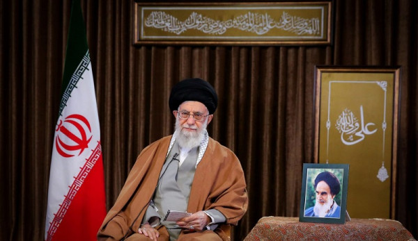 کدام عاقلی کمک متهم به تولید ویروس را قبول می‌کند