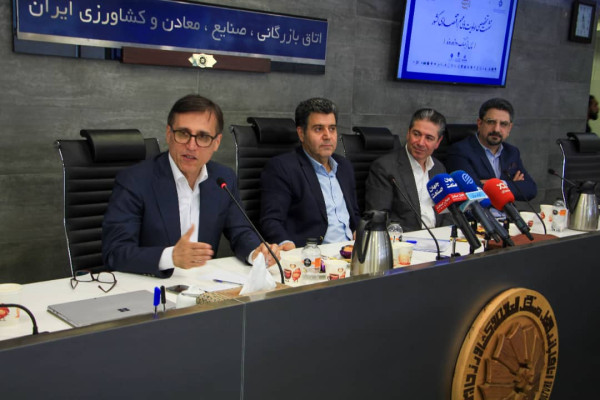 نشست بررسی اولویت‌های مهم اقتصادی در پساجنگ 11
