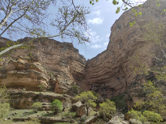 شیرز دره زیبا در اعماق طبیعت منحصر به فرد لرستان