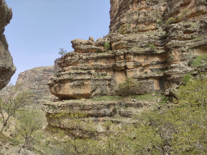 شیرز دره زیبا در اعماق طبیعت منحصر به فرد لرستان