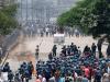 ادامه تظاهرات ضددولتی در بنگلادش/ ۳۰۰ نفر کشته شدند