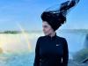 عکس‌های زیبای بازیگر آوای باران در یک لوکیشن خیره‌کننده