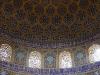مسجد شیخ لطف‌الله مزین به کتیبه های ثلث علیرضا عباسی