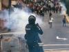 پلیس اکوادور با گاز اشک آور به معترضان حمله ور شد+فیلم