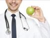 آیا خوردن یک سیب در روز ما را از دکتر بی‌نیاز می‌کند؟