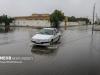 نمایی از آبگرفتگی معابر در قشم به دلیل شدت بارندگی
