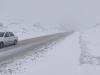 بارش برف مناسب در غرب و جنوب اصفهان؛ جاده‌ها باز اما تردد کند است