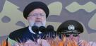 نیروهای مسلح تحریم‌ها را به فرصت تبدیل کرد