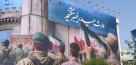 دیوارنگار بزرگ میدان انقلاب جلب توجه کرد
