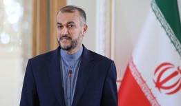 آمریکایی ها همچنان مواضع متناقضی دارند