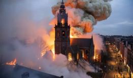 کلیسای تاریخی وندلکرک در آتش سوخت!