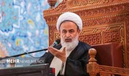 حضور گسترده مردم در مسجد جمکران به معنای نصرت حضرت حجت(عج) است