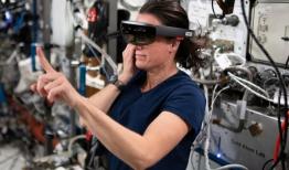 تولید هدست های AR برای غلبه بر تهوع فضانوردان 