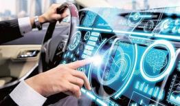 «خودروی متصل»؛ درگیر دست‌انداز پول و بروکراسی