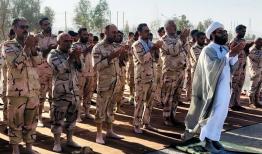 مرزداری از کشور و اقامه نماز عید در نقطه صفر مرزی