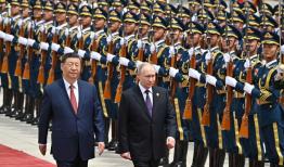  همکاری روسیه و چین ازعوامل ثبات جهانی است
