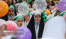 همخوانی سرود «شکرانه روزه اولی» در دامغان