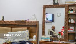 روایت انتظار در خانه سالمندان زنجان ؛ وقتی روز پدر جشن نیست