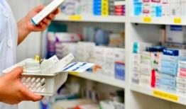 صنعت داروسازی کشور ۱۰۰ همت طلب معوق دارد