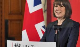 اقتصاد بریتانیا با این روند «محکوم به نابودی» است