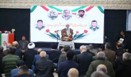 تاکید نماینده ولی فقیه در مازندران بر لزوم پرهیز از دو قطبی شدن جامعه