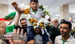 مدالم را تقدیم حضرت «ام البنین» می‌کنم/ استقبال مردم بی‌نظیر بود