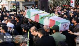 تشییع پیکر مطهر ۲ شهید گمنام در زنجان آغاز شد