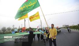 شادپیمایی قمی ها در روز نیمه شعبان