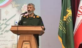 سردار دشتی: مردم جزیره خارگ قهرمانان مقاومت هستند