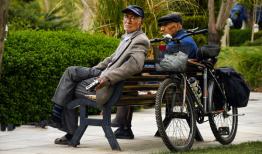 بهبود معیشت بازنشستگان با اجرای دو مرحله متناسب‌سازی