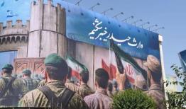 دیوارنگار بزرگ میدان انقلاب جلب توجه کرد