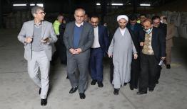 بازدید مسئولان قضایی از انبارهای گمرکات بندر انزلی 