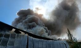 آتش سوزی گسترده در یک واحد صنعتی گلپایگان