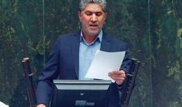 مدنی‌زاده دانش و تسلط کامل به مسائل اقتصادی دارد