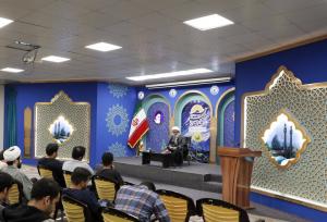 شعر در جنگ‌های شناختی آخرالزمان نقش‌آفرین است