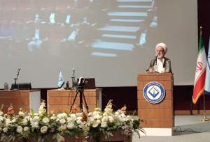 دری: تحول علمی و فناوری در کشاورزی و صنایع ضروری است