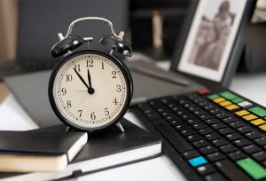 ساعت کاری ادارات سیستان و بلوچستان تا نیمه فروردین اعلام شد