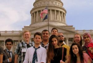 آمریکا چگونه با تربیت رهبران جوان بر انتخابات عراق تاثیر می‌گذارد؟ ‌